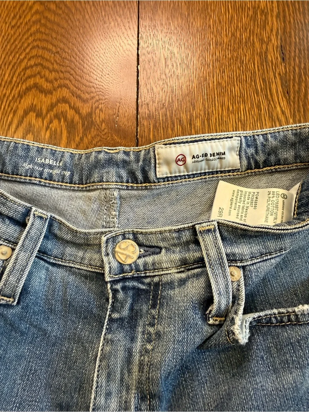 AG Isabelle High Rise Straight Crop Jeans Size 29